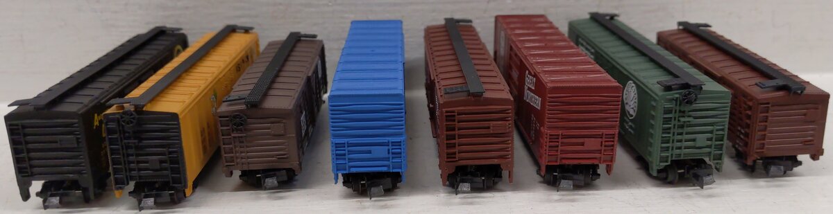 Life-Like N Scale Assorted Boxcars [8] EX/Box
