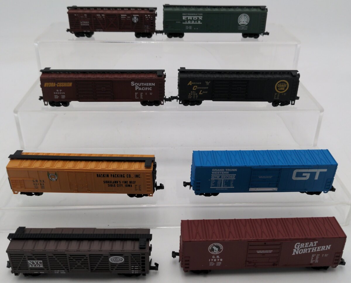 Life-Like N Scale Assorted Boxcars [8] EX/Box