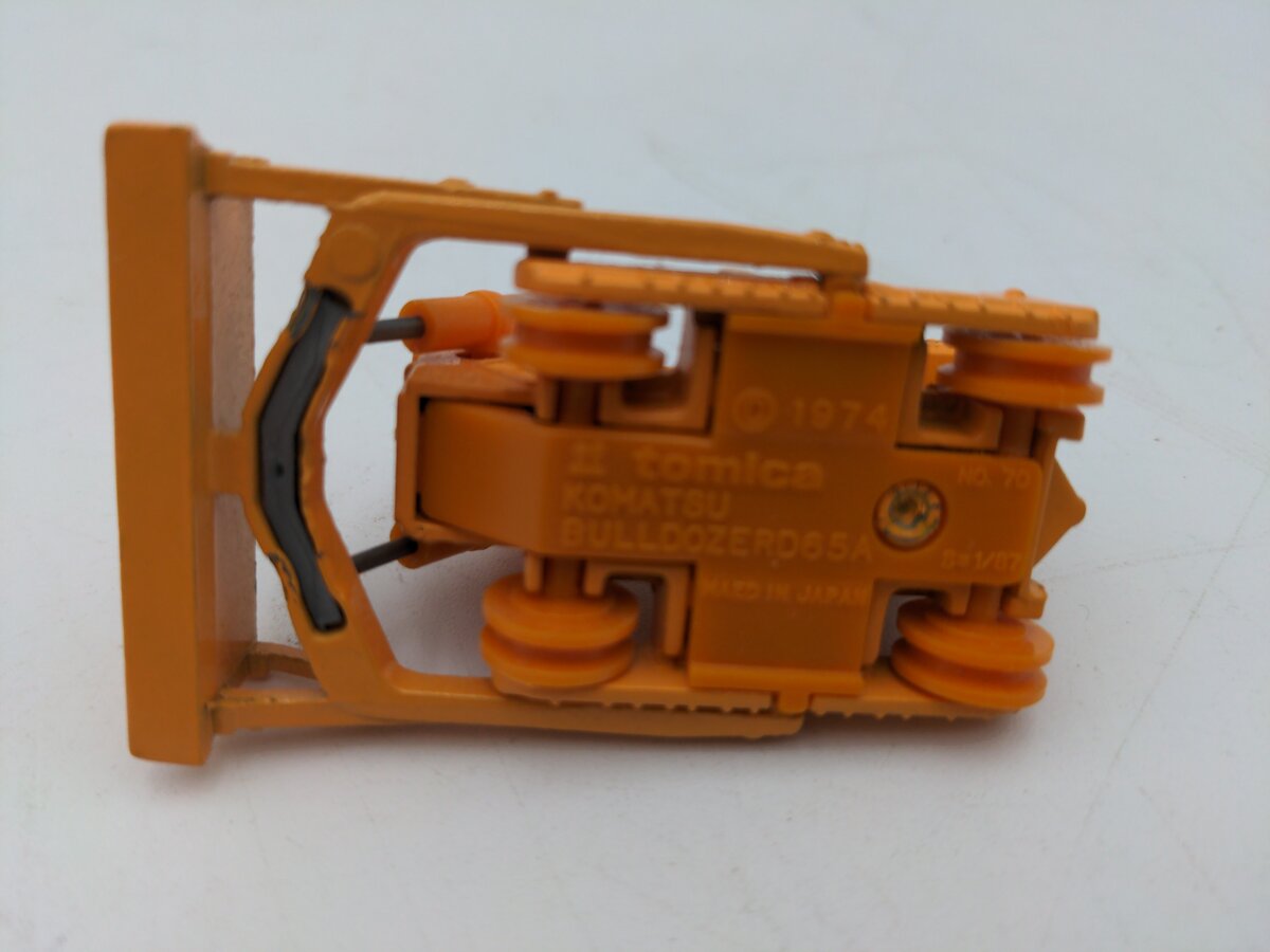 Tomica 1:87 Komatsu Bulldozer VG