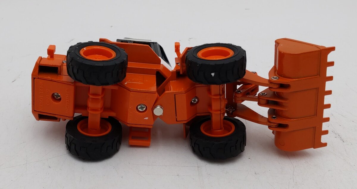 Hitachi 1:40 Scale LX70 Wheel Loader LN/Box