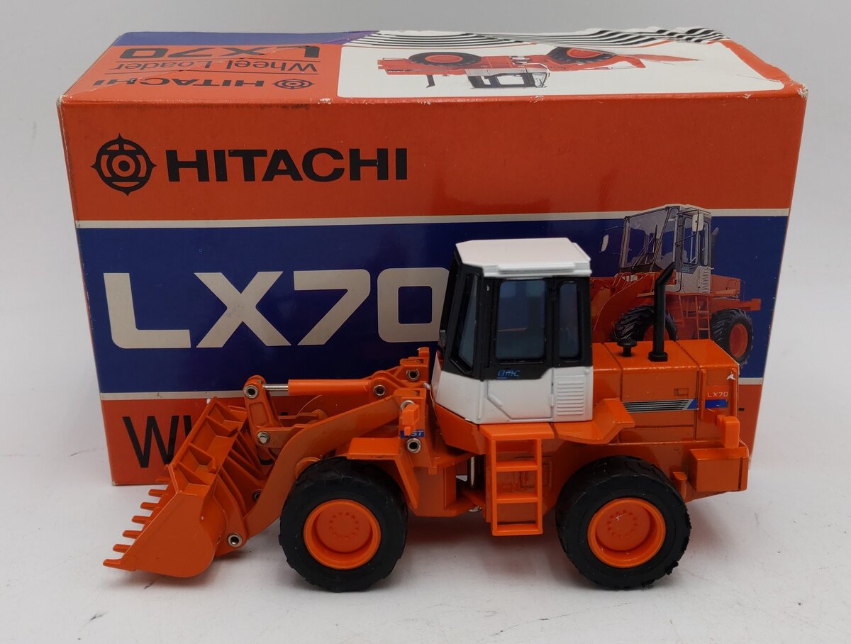 Hitachi 1:40 Scale LX70 Wheel Loader LN/Box