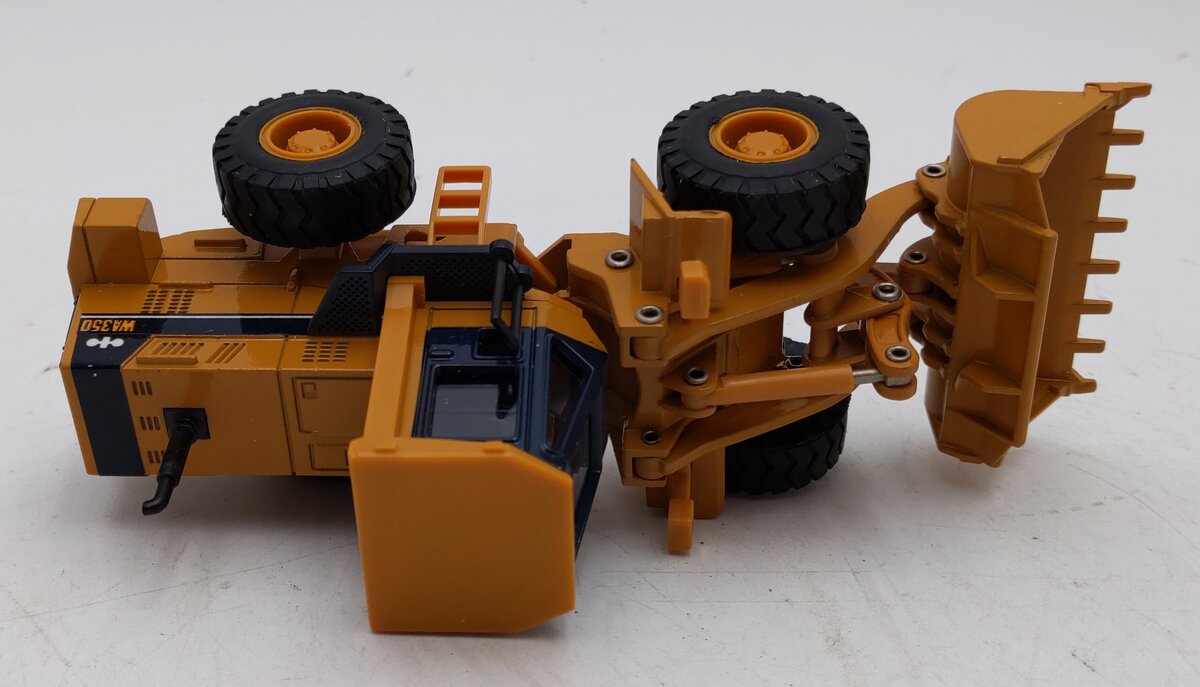 Shinsei WA350 1:50 Komatsu Wheel Loader LN/Box