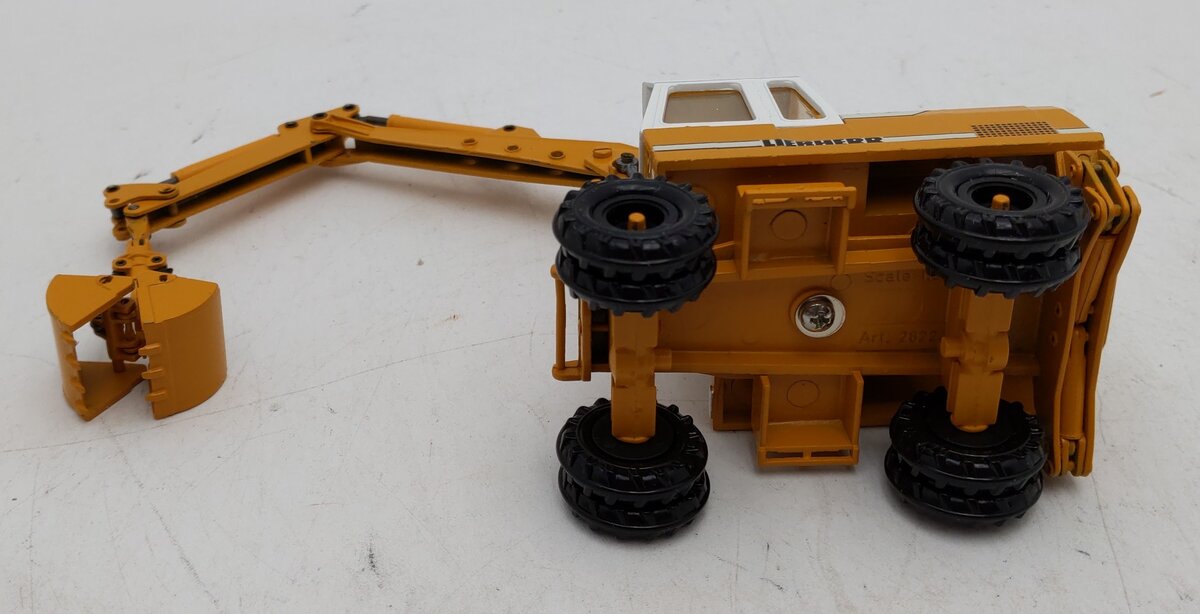 Conrad 1:50 A912 Hydraulic Bagger LN/Box
