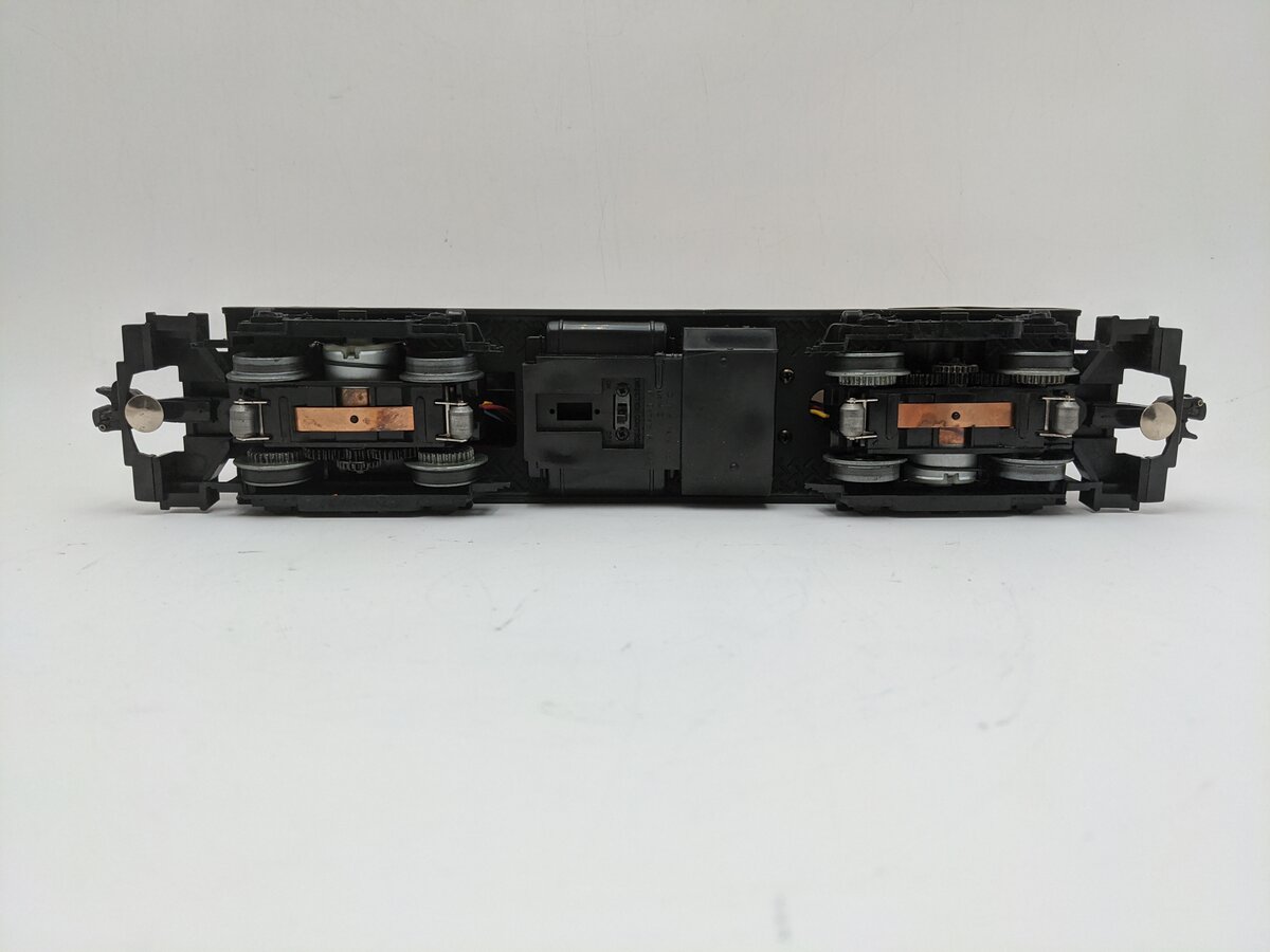 Lionel 6-18807 O Gauge Lehigh Valley RS-3 Diesel Locomotive #8807 EX/Box