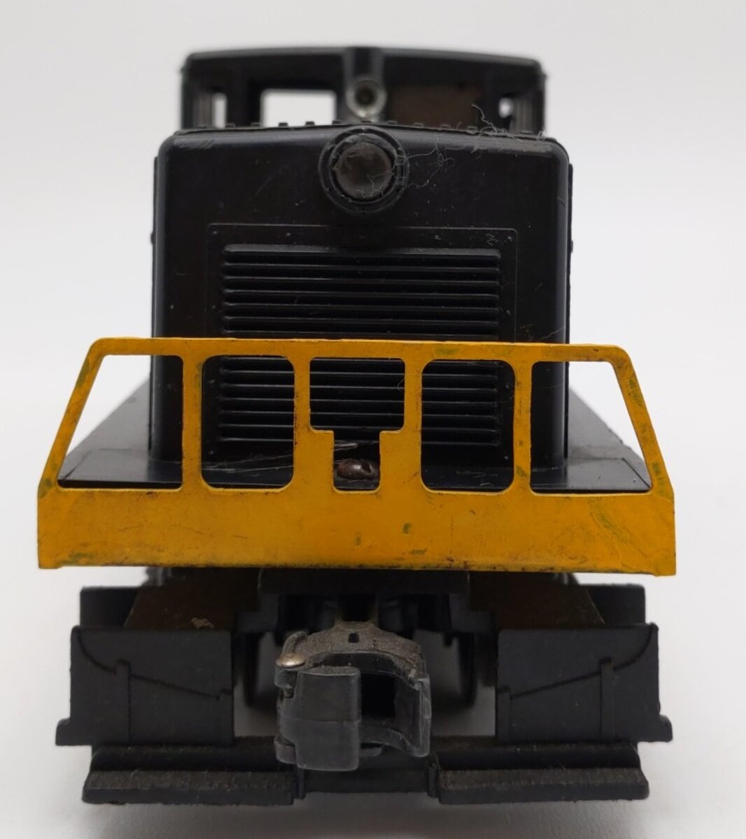 Lionel 628 VIntage O Northern Pacific 44 Ton Diesel Locomotive VG