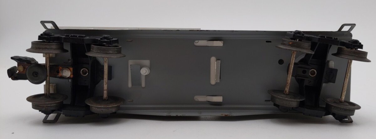 Lionel 6814 Vintage O Gauge Postwar First Aid Medical Caboose with Accessories VG