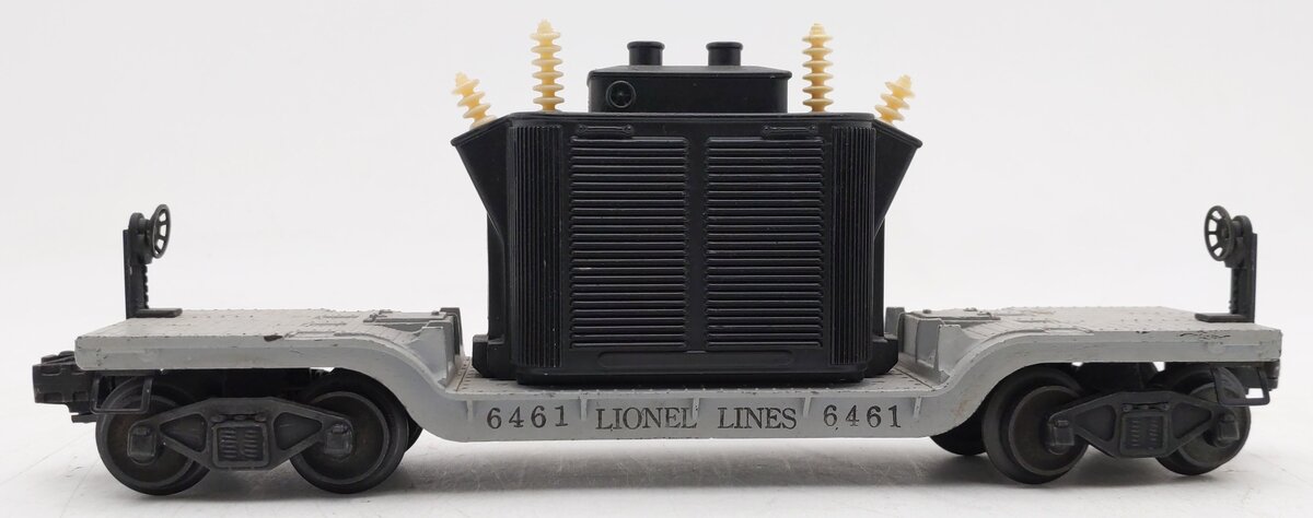 Lionel 6461 VIntage O Flatcar with Black Transformer VG