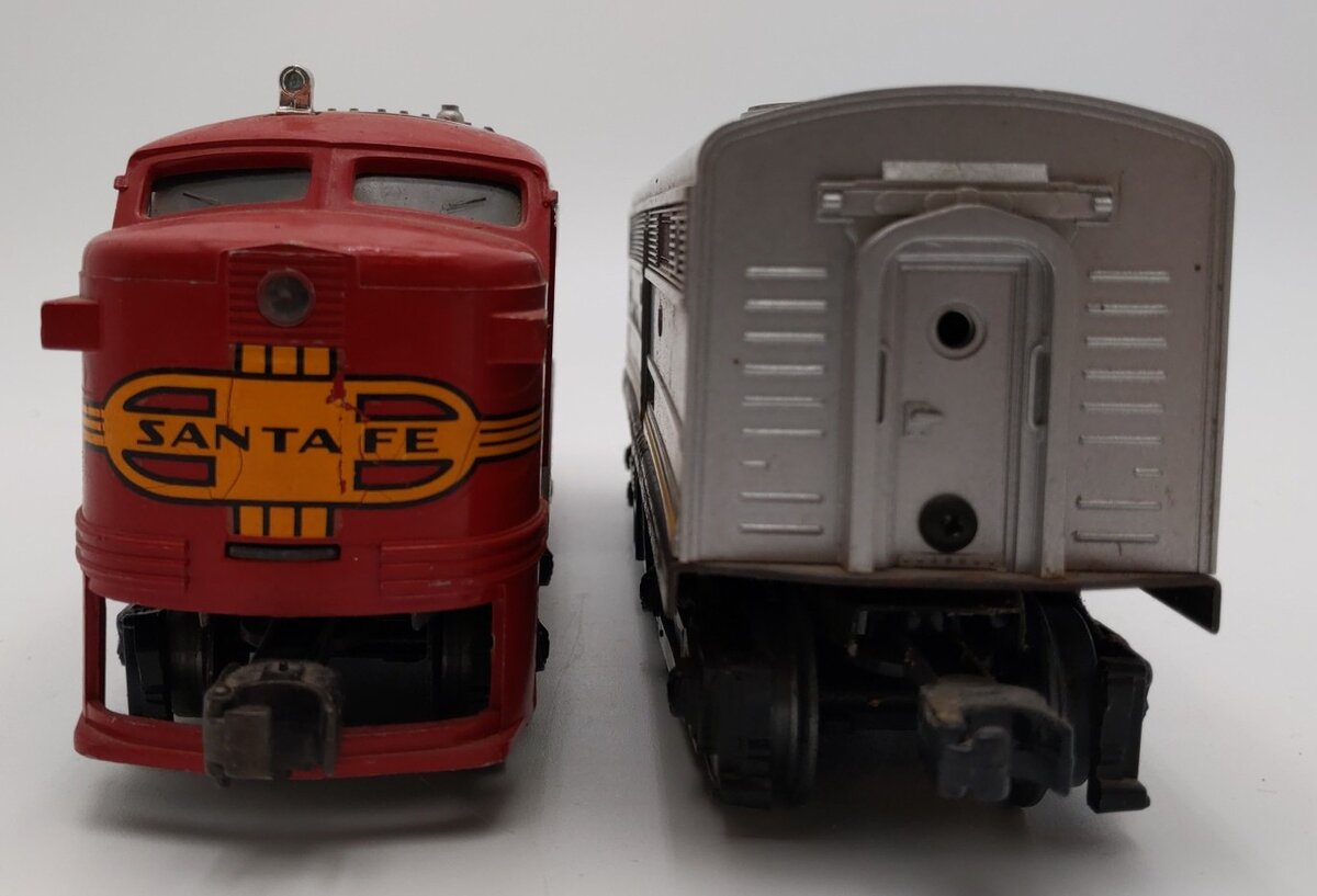 Lionel 6-8020 & 6-8021 Santa Fe Alco Non-Powered A & B-Unit Diesel Locomotive VG