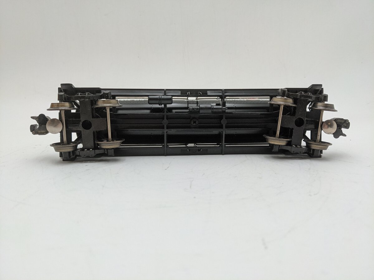 Lionel 6-9313 O Gauge Gulf Black Three-Dome Tank Car EX/Box