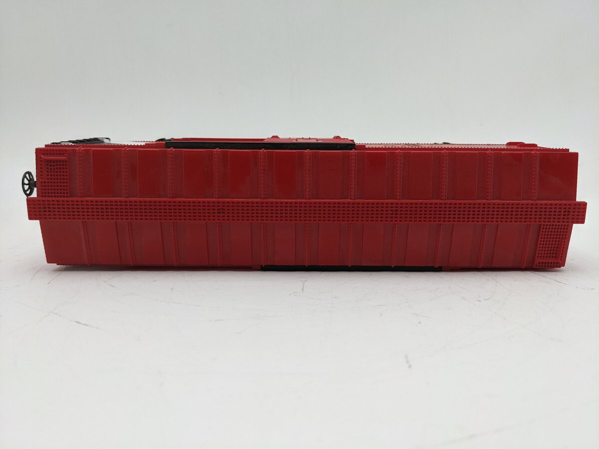 Lionel 6-9703 O Gauge CP Rail Red Box Car EX/Box