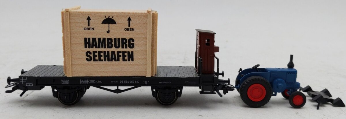 Marklin 46843 Flatcar w/Tractor EX/Box