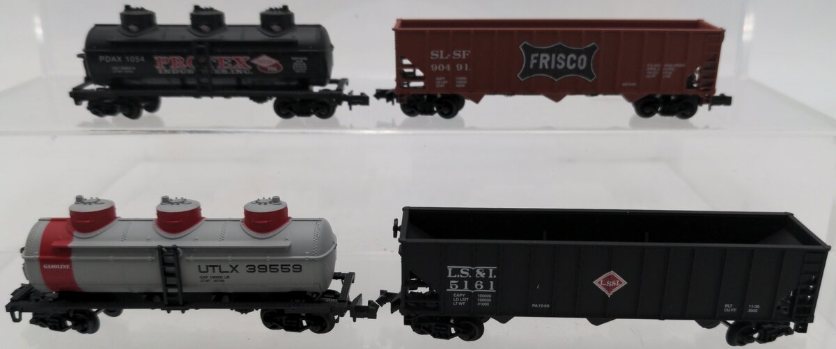 Life-Like N Scale Assorted Freight Cars [4] EX/Box