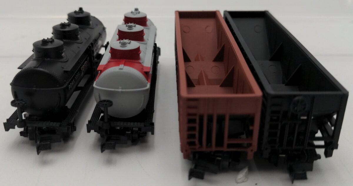 Life-Like N Scale Assorted Freight Cars [4] EX/Box