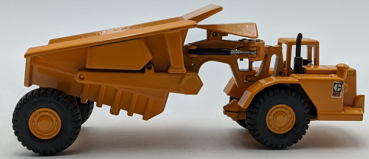 Joal 222 1:70 Caterpillar 631D w/Dump Body EX/Box
