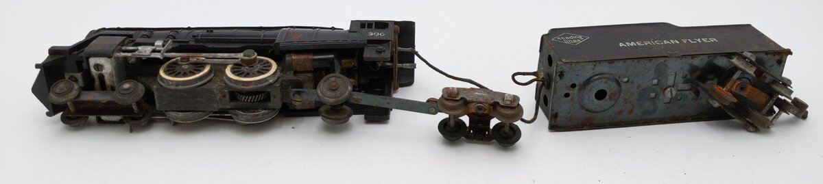 American Flyer 300 Vintage S Reading 4-4-2 Atlantic Steam Locomotive & Tender