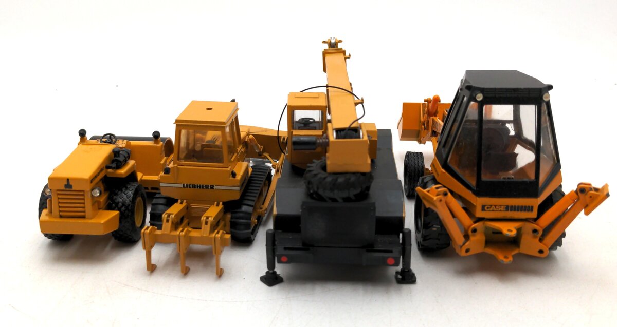 Conrad & Other Die-Cast Assorted Construction Equipment [4] VG/Box