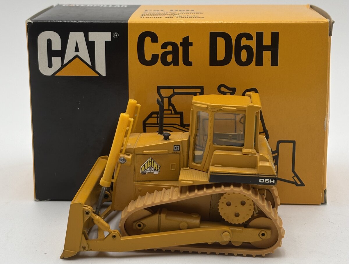 Conrad 2851 1:50 Caterpillar D6H Track-Type Tractor EX/Box