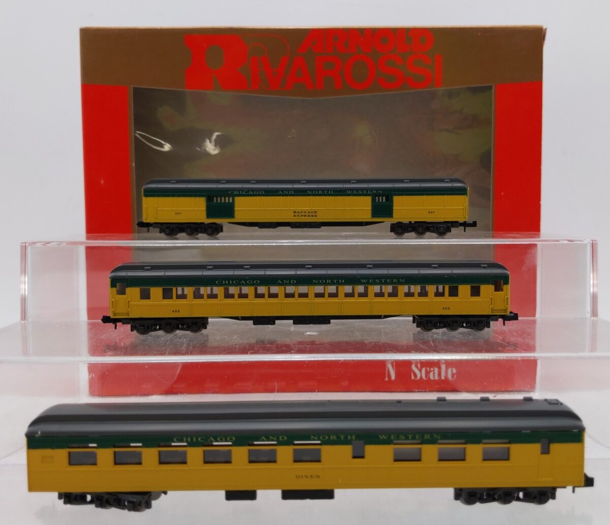Rivarossi 0580 N Scale Chicago and North Western 3 Car Passenger Set LN/Box