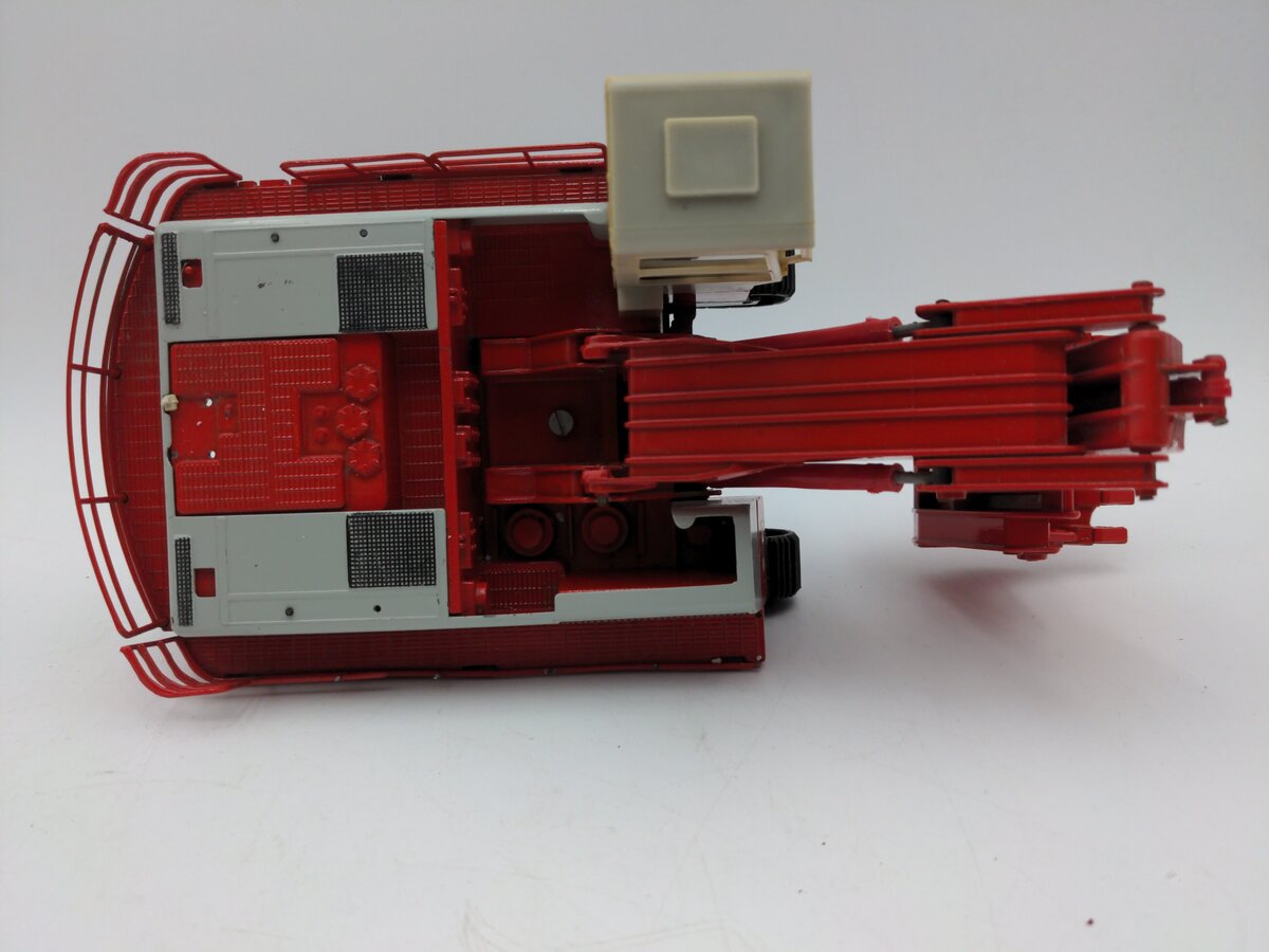 CEF 1:50 Poclain 1000 Track-Type Excavator VG/Box
