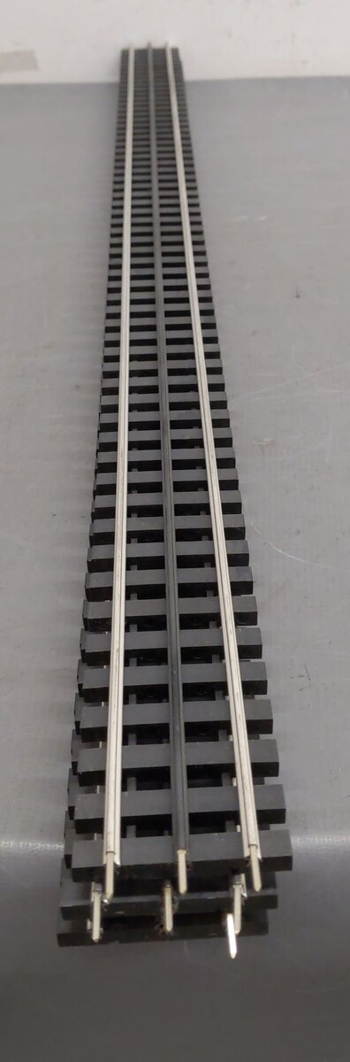 Gargraves 101F O Gauge 3 Rail Phantom Tinplate 37