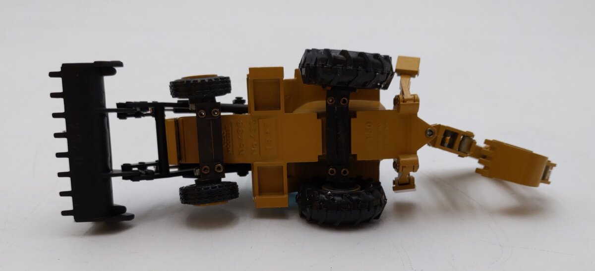 NZG 429 1:50 Caterpillar 436C IT Backhoe Loader LN/Box