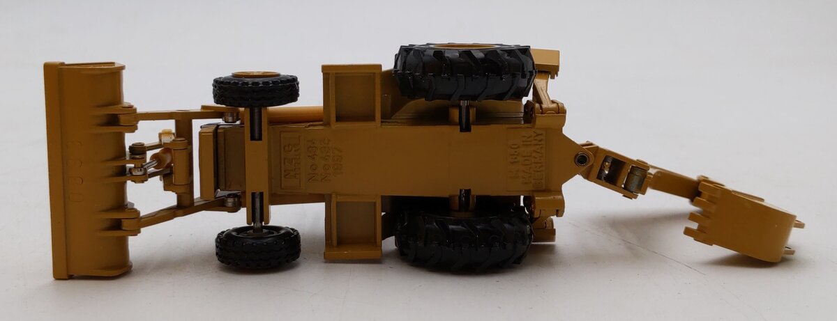 NZG 434 Caterpillar 416C Backhoe Loader LN/Box