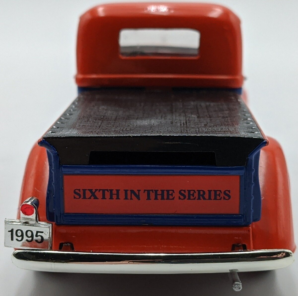 Liberty Classic 72011 1:25 1936 Dodge Pickup - Cooper Tire Coin Bank NIB
