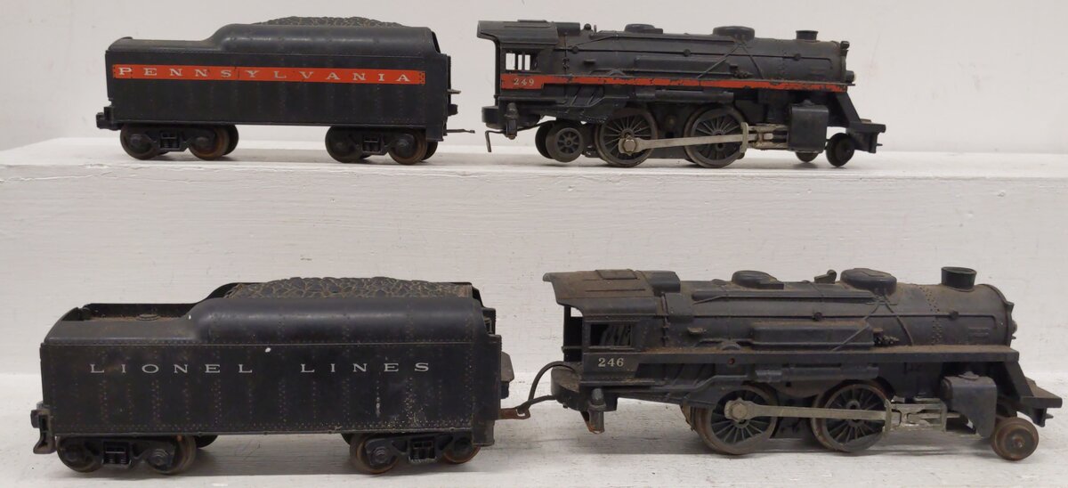 Lionel  Vintage O Postwar Steam Locomotives & Tender [4] #249 #246 EX
