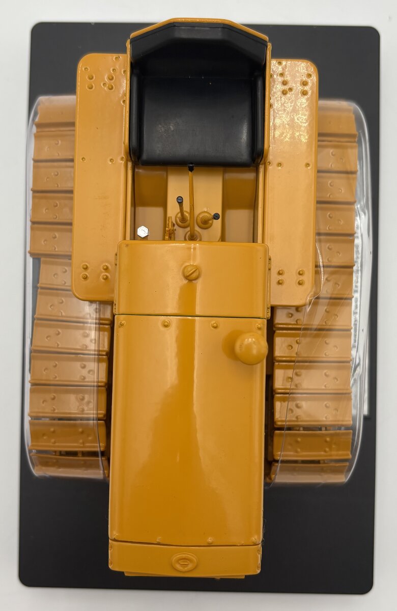 Norscot 55154 1:16 Sacle Die-Cast CAT 22 Track-Type Tractor LN/Box