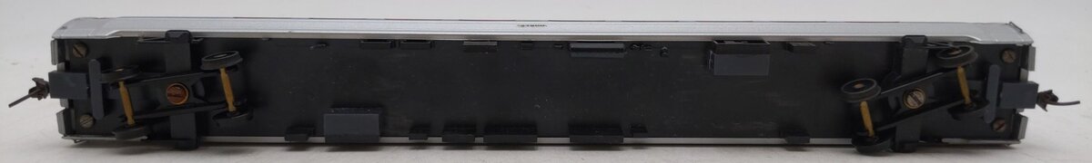 Walthers 932-6001 HO Amtrak 85' AmFleet 1 60 Passenger Coach EX/Box