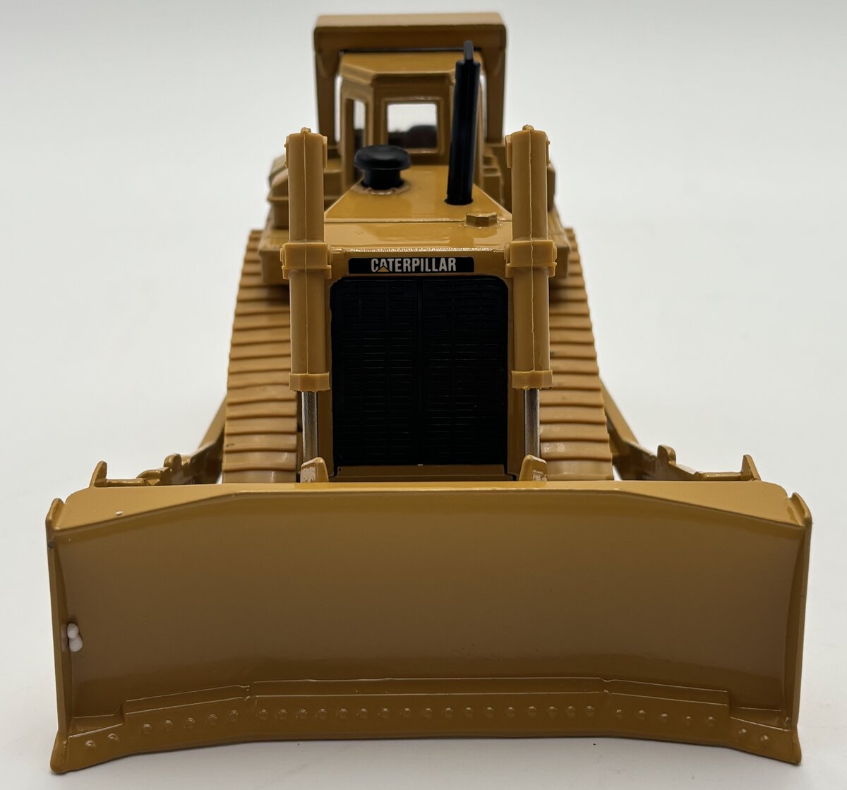 Ertl 2436 1:50 Scale Caterpillar D10N Track Type Tractor LN/Box