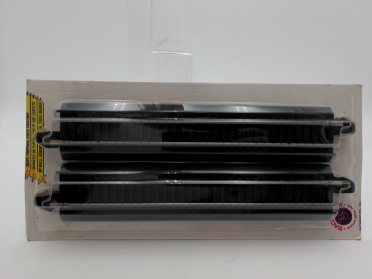 Bachmann 44411 HO Scale Steel Alloy 9" Straight E-Z Track Sections (Pack of 4) LN/Box