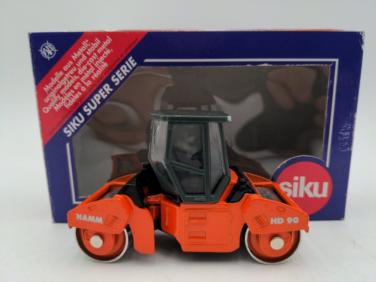 Siku 2022 1:55 Hamm HD90 Road Roller LN/Box