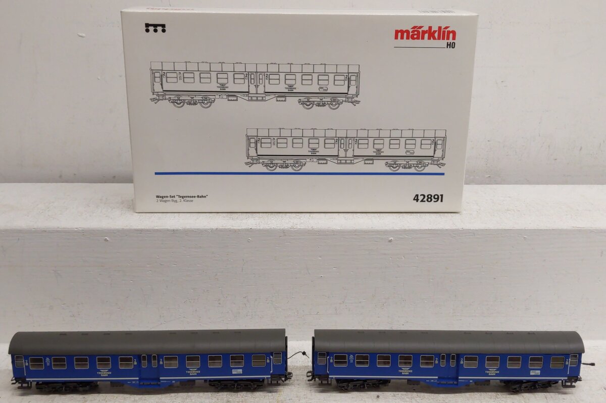 Marklin 42891 HO Scale Tegernsee Railroad Passenger Car Set EX/Box
