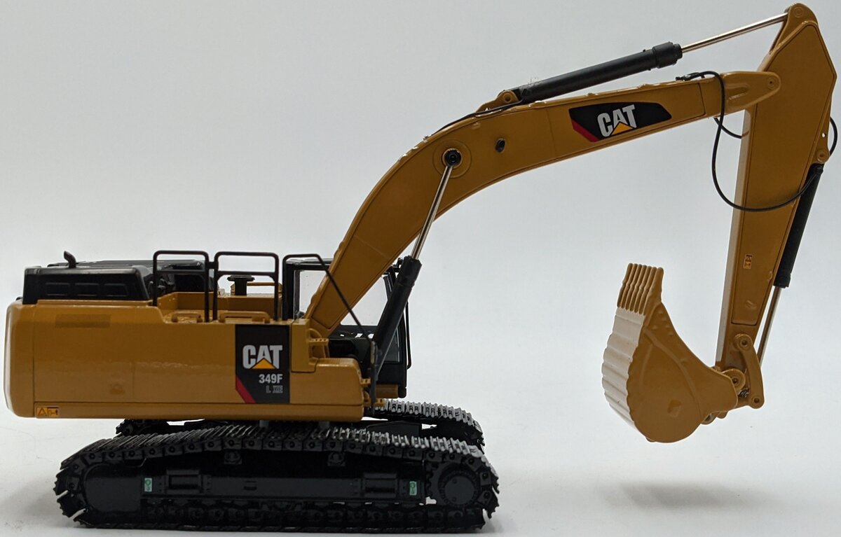 DieCast Masters 85943 1:50 Caterpillar 349F L XE Hydraulic Excavator