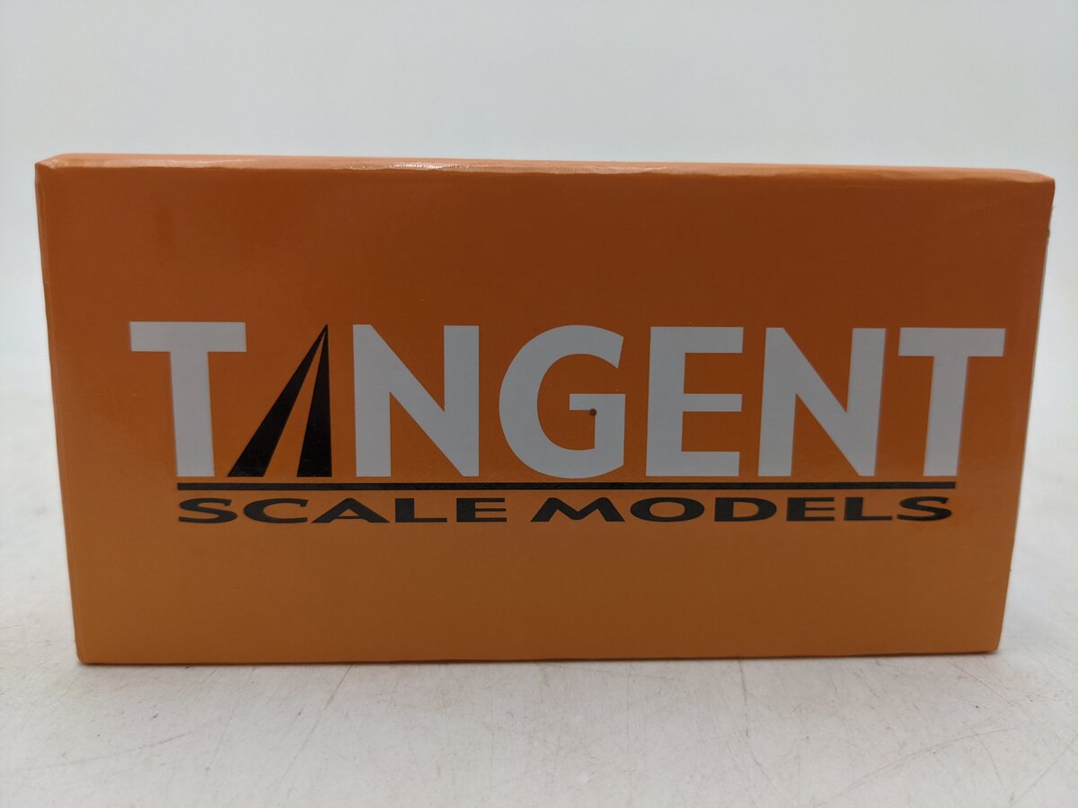 Tangent 60520-01 HO Chicago & North Western 1966 Bay Window Caboose #111000 LN/Box