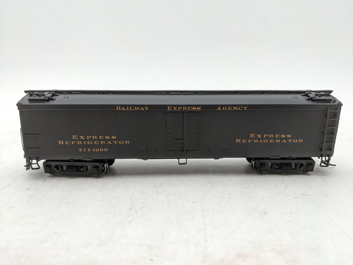 Broadway Limited 869 HO REA Wood Express Reefer Car EX/Box