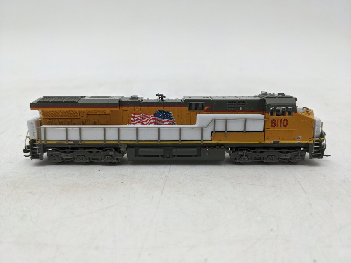 Broadway Limited 7304 N UP GE ES44AC Diesel Locomotive #8110 w/ Sound/DC/DCC LN/Box