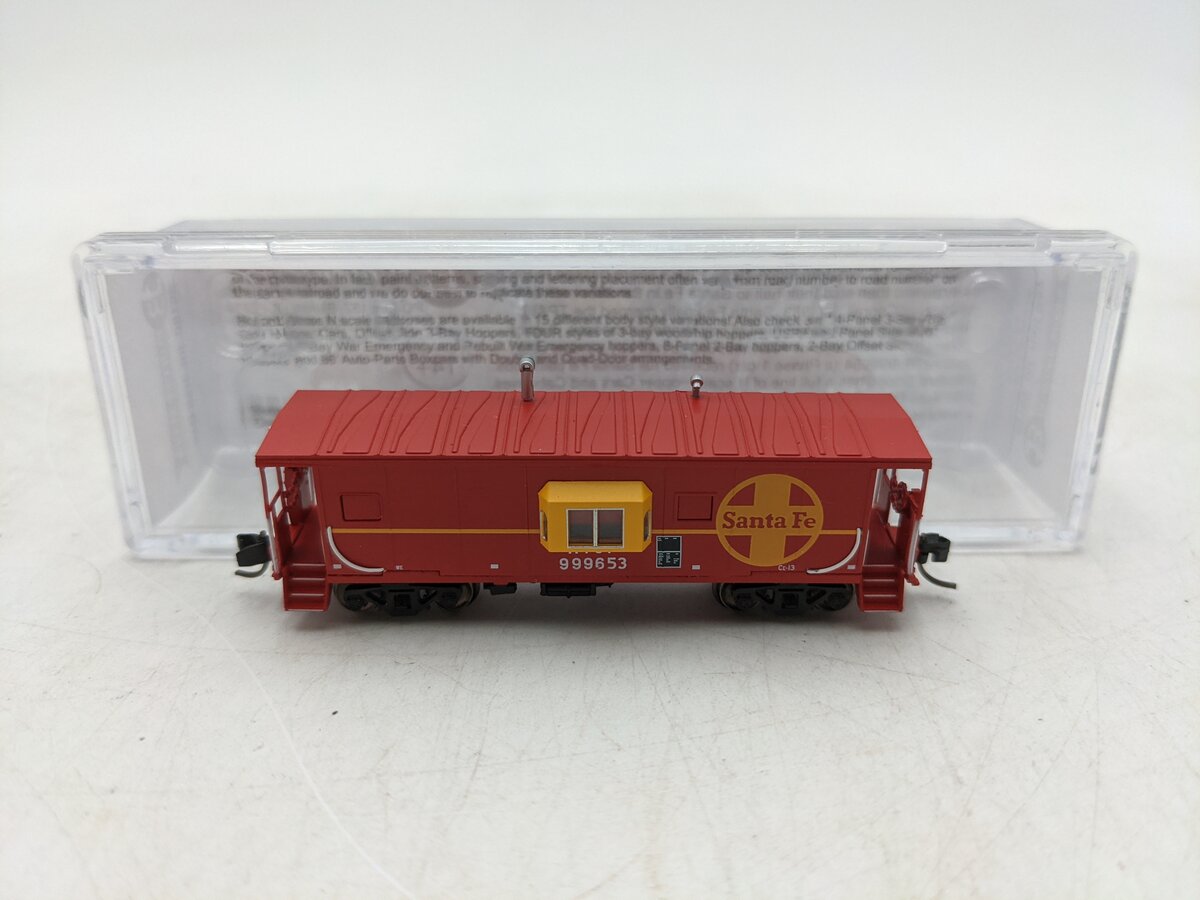 Bluford Shops 40180 N Santa Fe International Car Half-Bay Window Caboose #999653 LN/Box