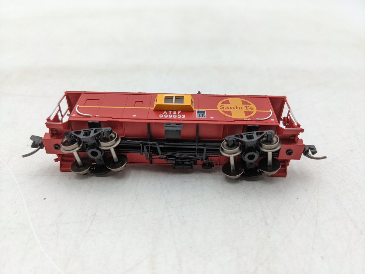 Bluford Shops 40180 N Santa Fe International Car Half-Bay Window Caboose #999653 LN/Box