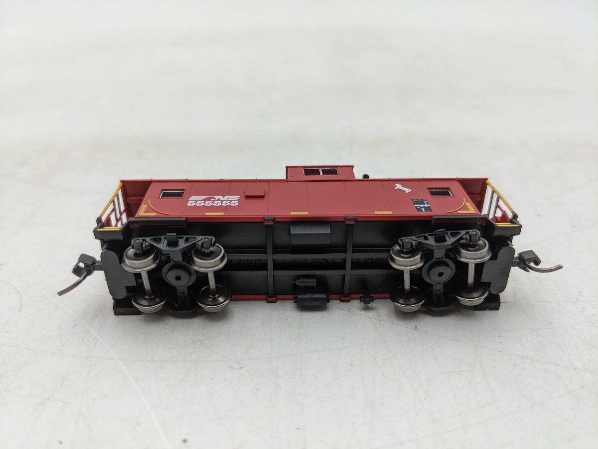 Atlas 50005609 N Norfolk Southern Standard Caboose #555555 LN/Box