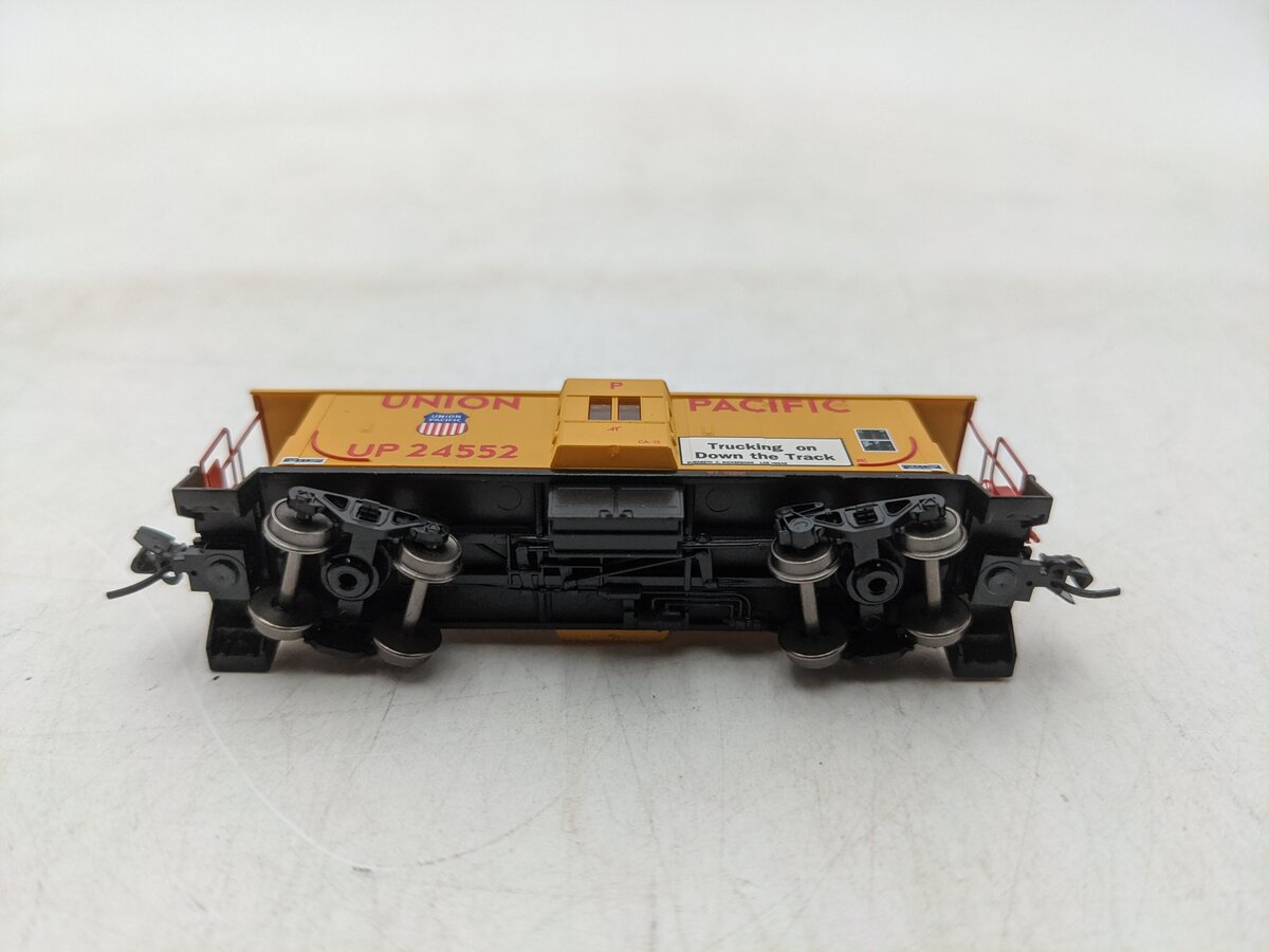 Micro-Trains 13000291 N Union Pacific CA-13 Caboose #24552 LN/Box