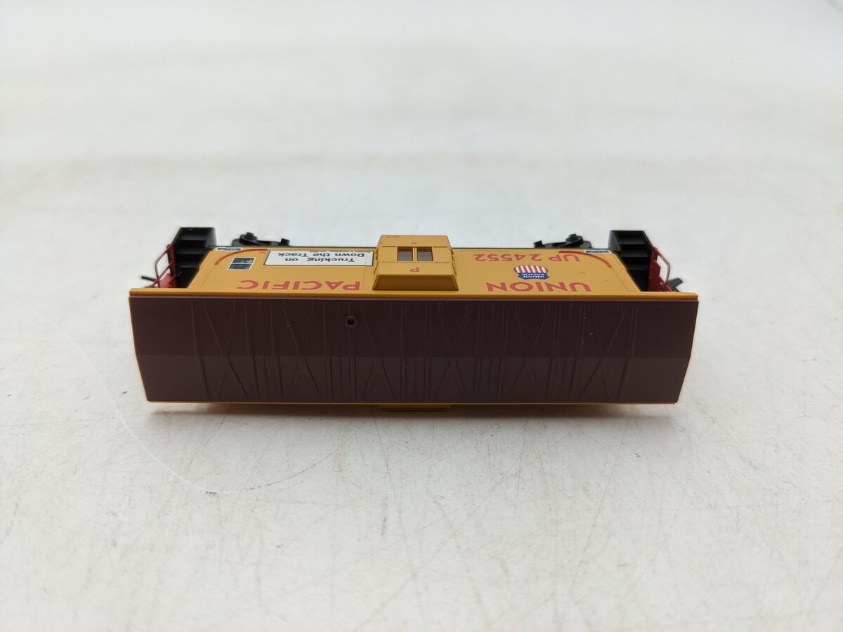 Micro-Trains 13000291 N Union Pacific CA-13 Caboose #24552 LN/Box