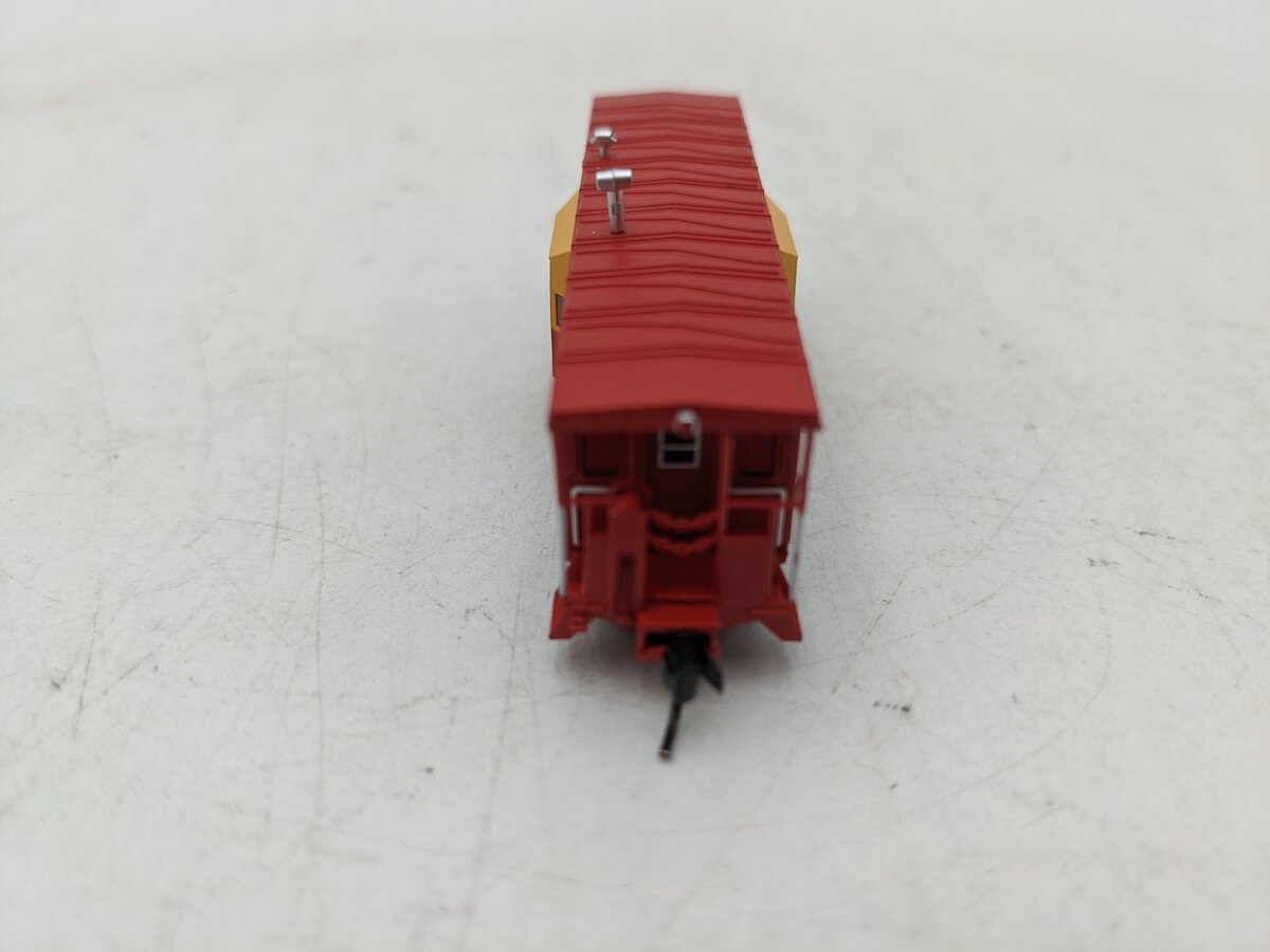 Bluford Shops 41150 N ATSF Phase 1 International Car Bay Window Caboose #999654 LN/Box