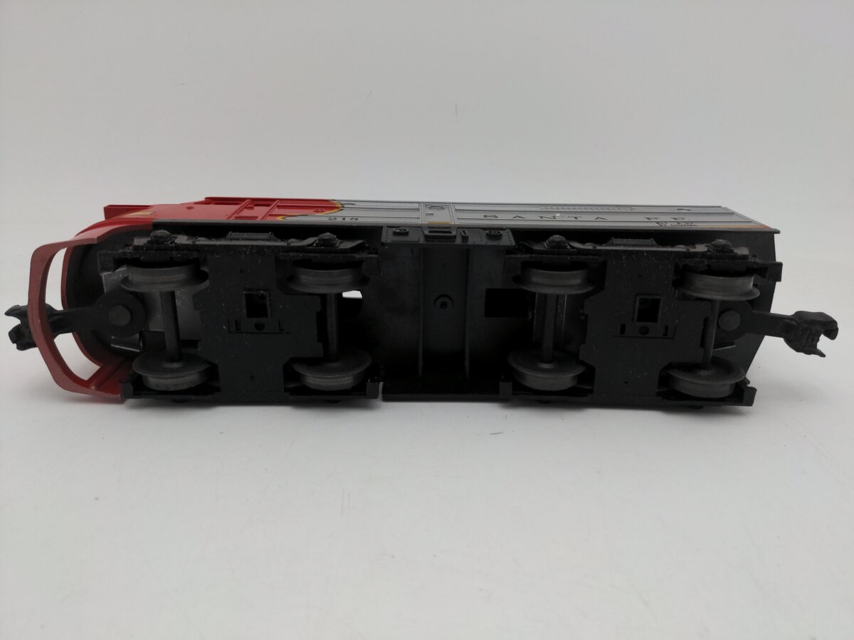 Lionel 218 Vintage O Santa Fe Alco Dummy A Unit Diesel Locomotive VG/Box