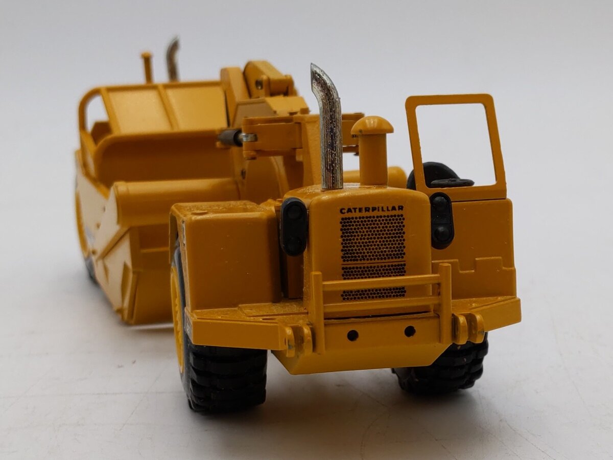 NZG Modelle 1:50 Scale Caterpillar Push-Pull Schurfzug 627 LN/Box