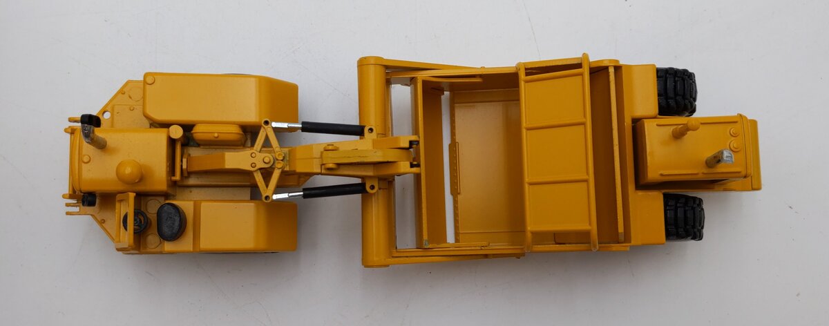 NZG Modelle 1:50 Scale Caterpillar Push-Pull Schurfzug 627 LN/Box