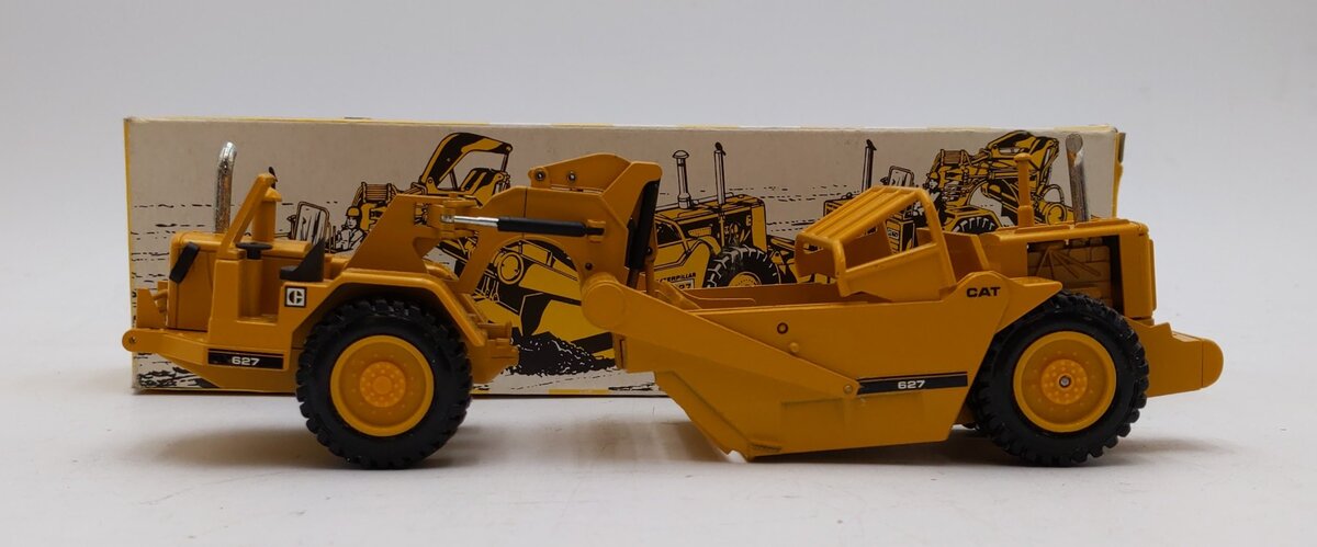 NZG Modelle 1:50 Scale Caterpillar Push-Pull Schurfzug 627 LN/Box
