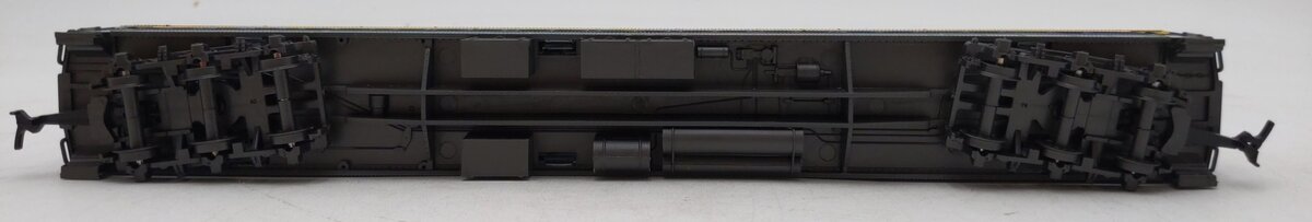 IHC 2833 HO Scale Chesapeake & Ohio Heavyweight Passenger Sleeper #121 LN/Box