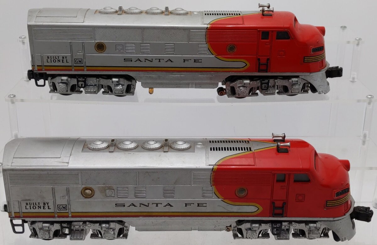 Lionel 2353 Vintage O Santa Fe F-3 AA Diesel Locomotive Set #2353 VG